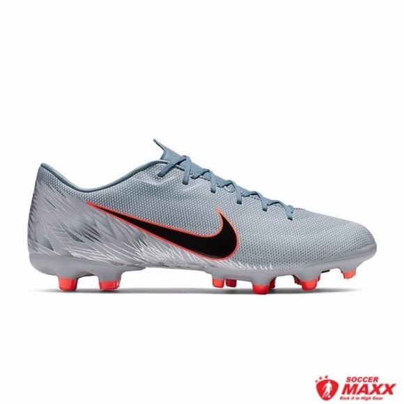 Nike Shoes - Nike Vapor 12 Academy MG
